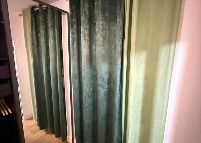 Premium And Luxury Parisian Experience *