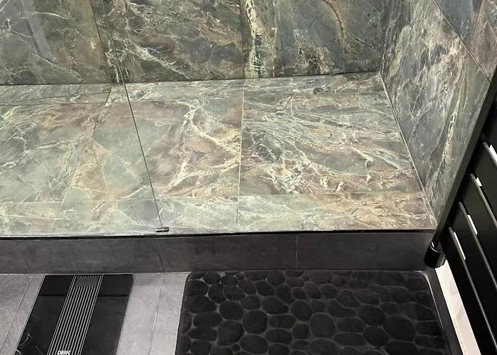 Premium And Luxury Parisian Experience Apartment